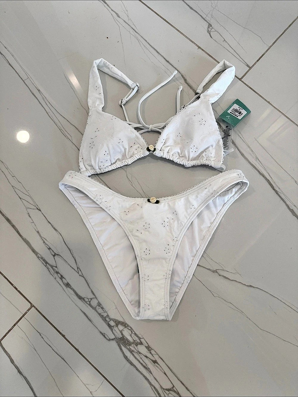 Tilly White Floral bikini Set Size Medium NWT